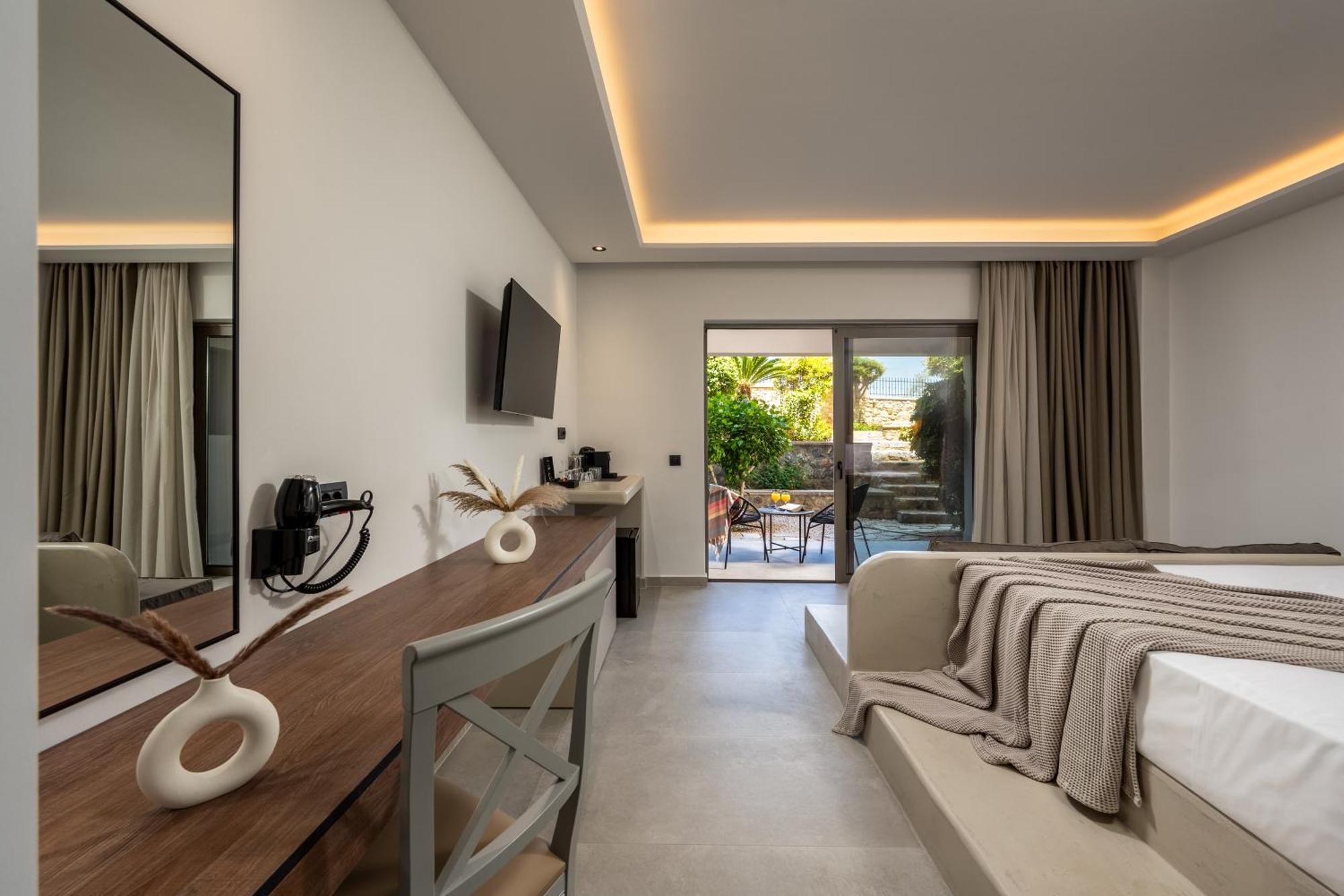 Celestial Lindos Suites Zimmer foto
